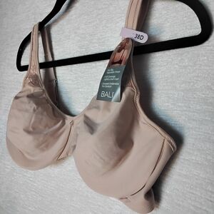Bali Women's 38D BRA Encased Underwire  No Slip Strap New With Tags - Tan